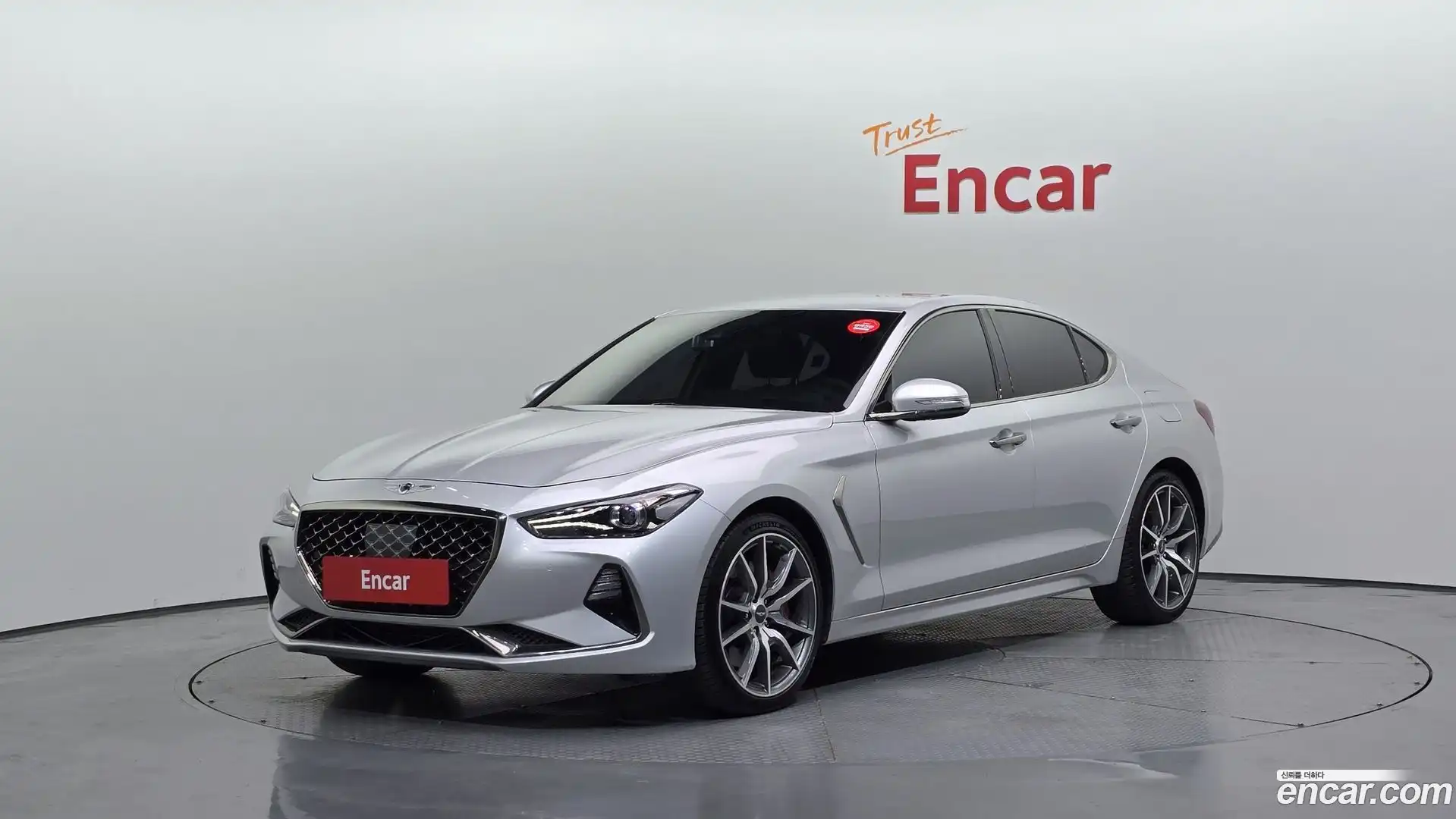 G70 Genesis 2017.10-OUTER-001