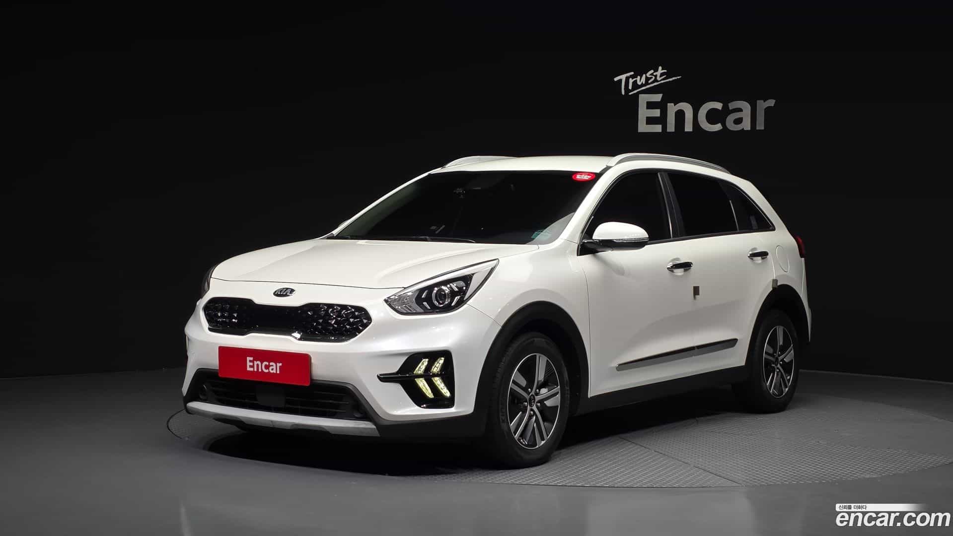 Niro Kia 2019.2-OUTER-001