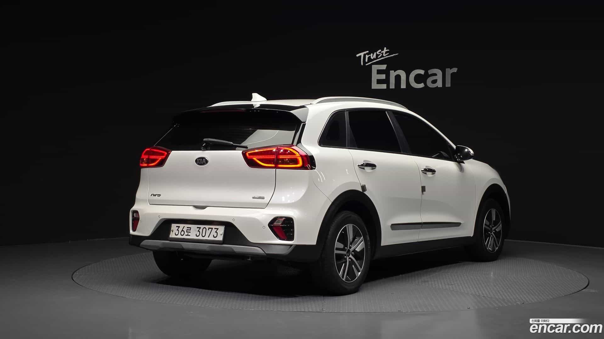 Niro Kia 2019.2-OUTER-002