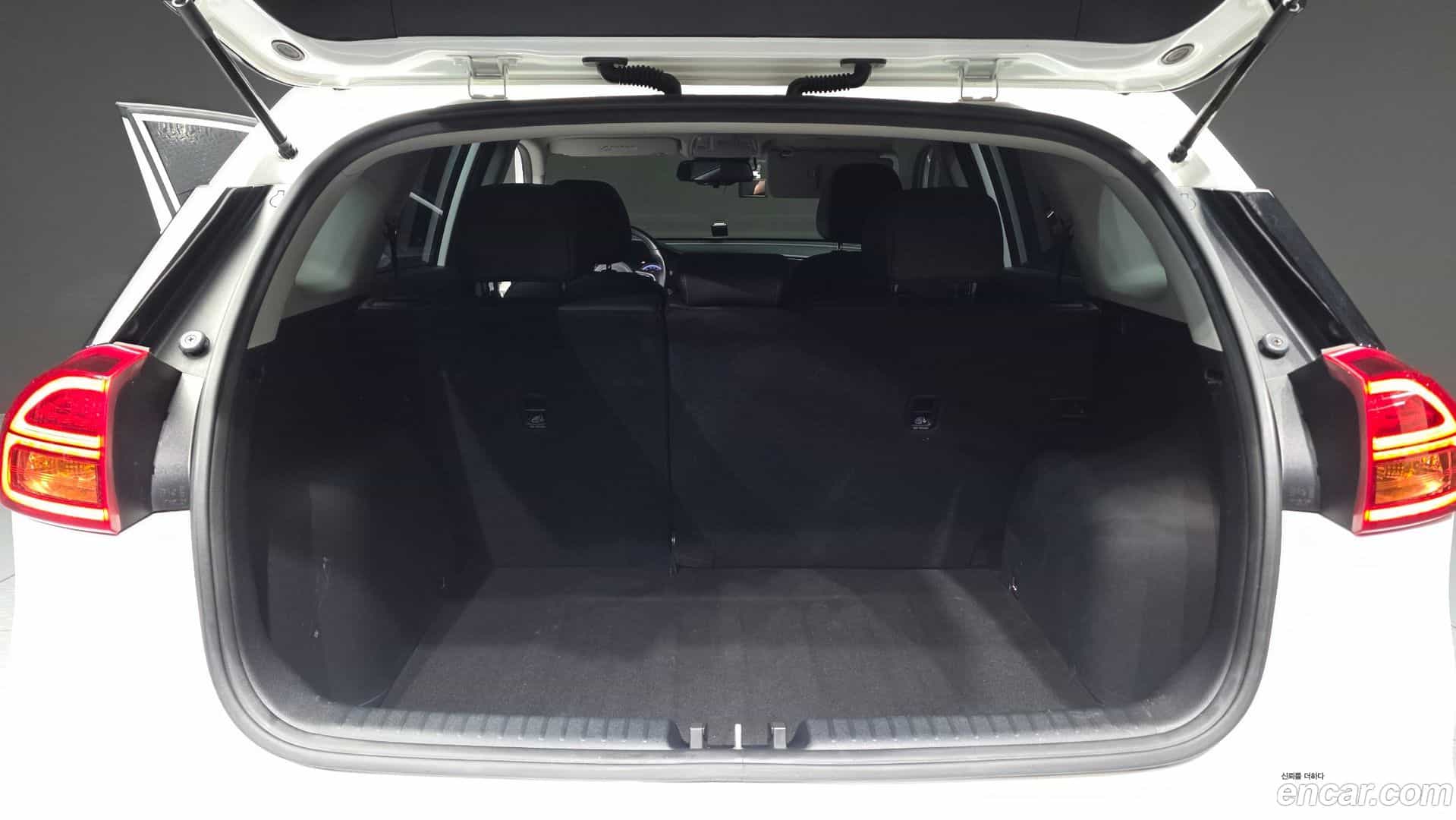 Niro Kia 2019.2-OPTION-024