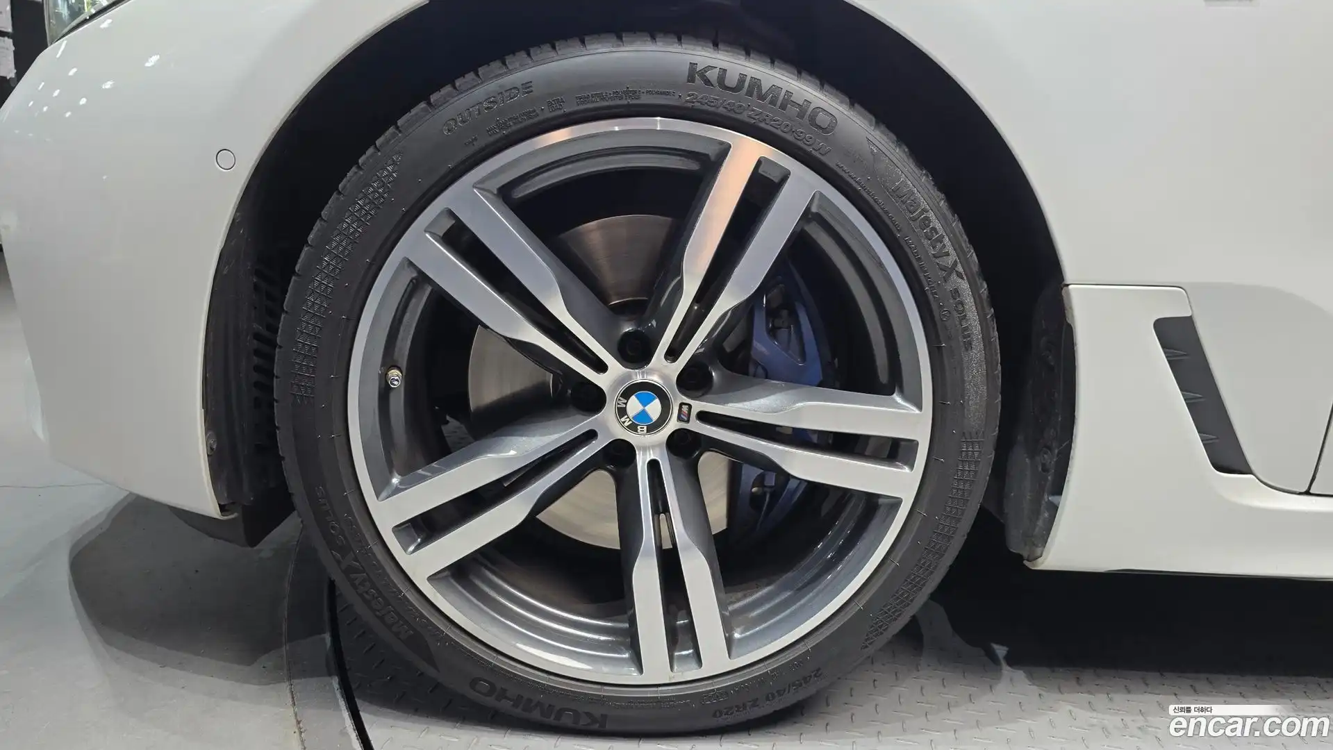 Gran Turismo BMW 2019.7-OUTER-005