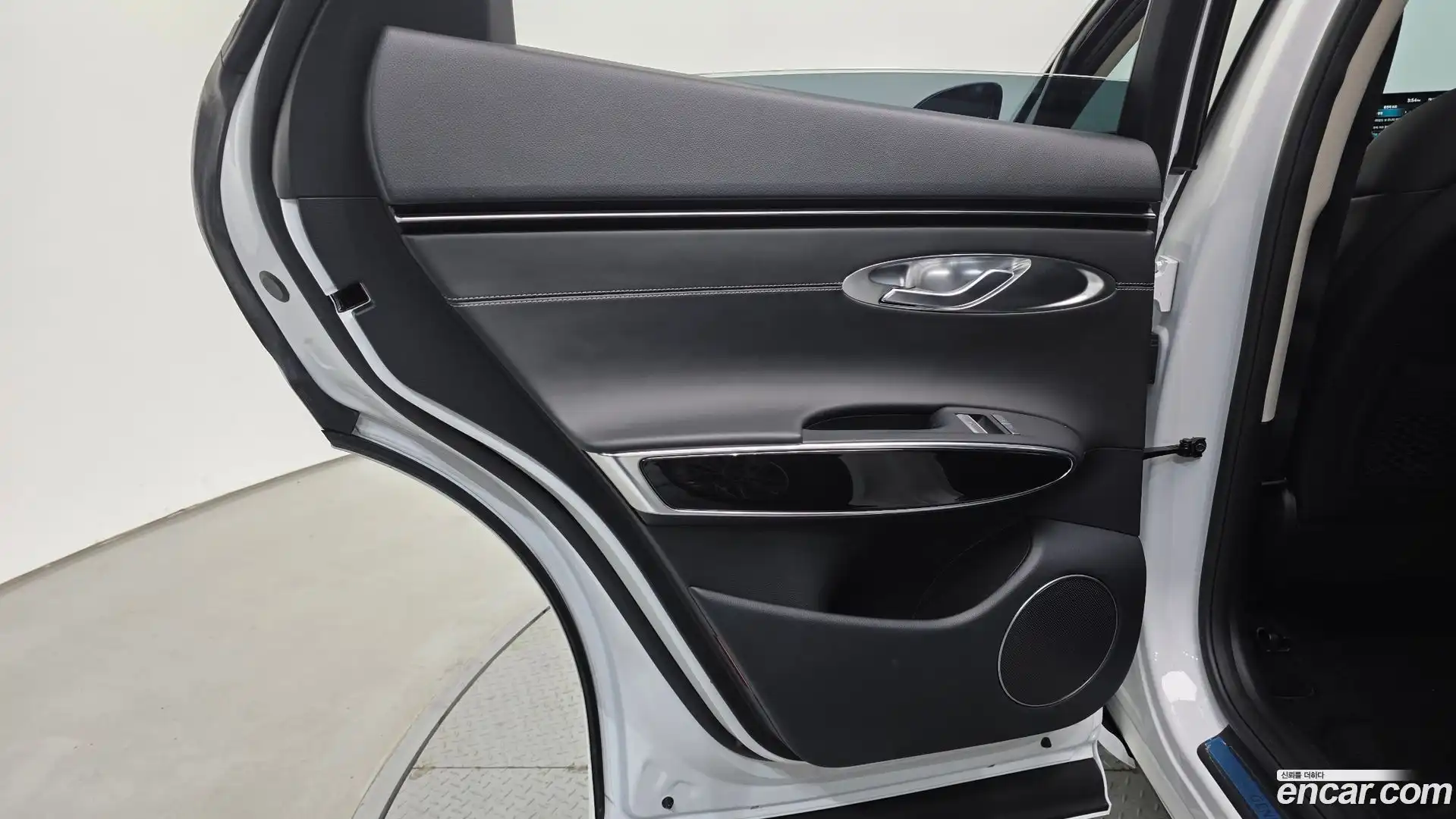 GV70 Genesis 2022.5-INNER-035