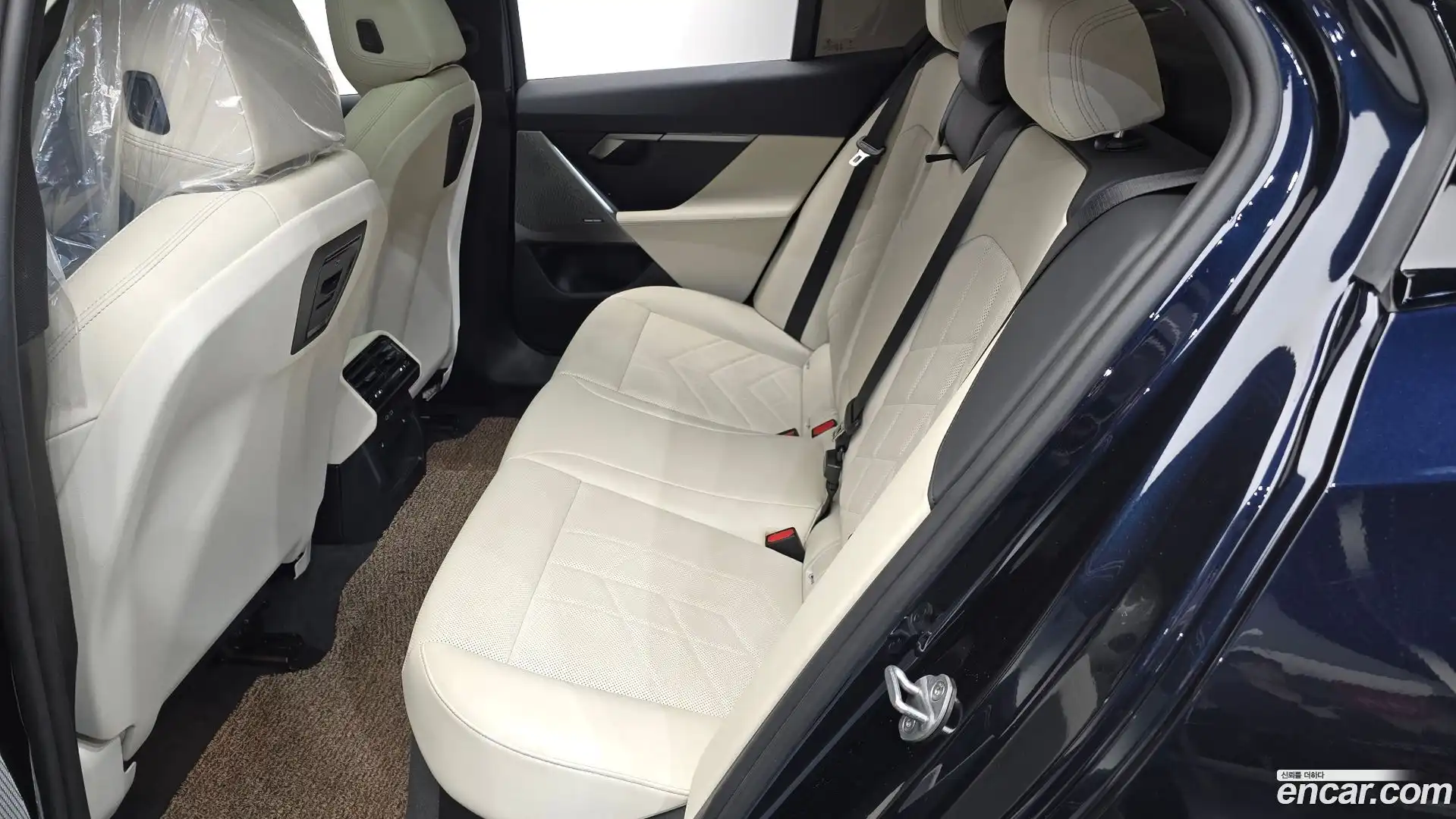 5-Series BMW 2024.3-OPTION-015