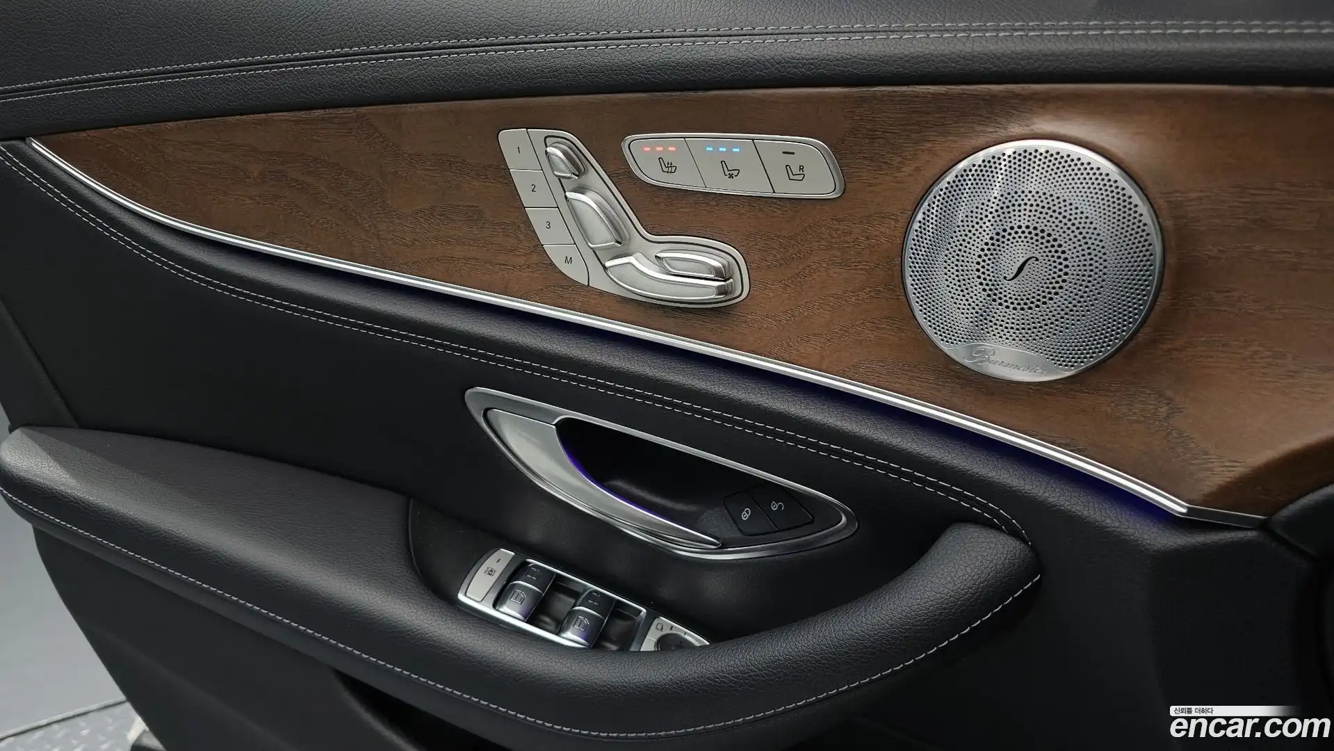 E-Class Mercedes-Benz 2018.4-OPTION-018