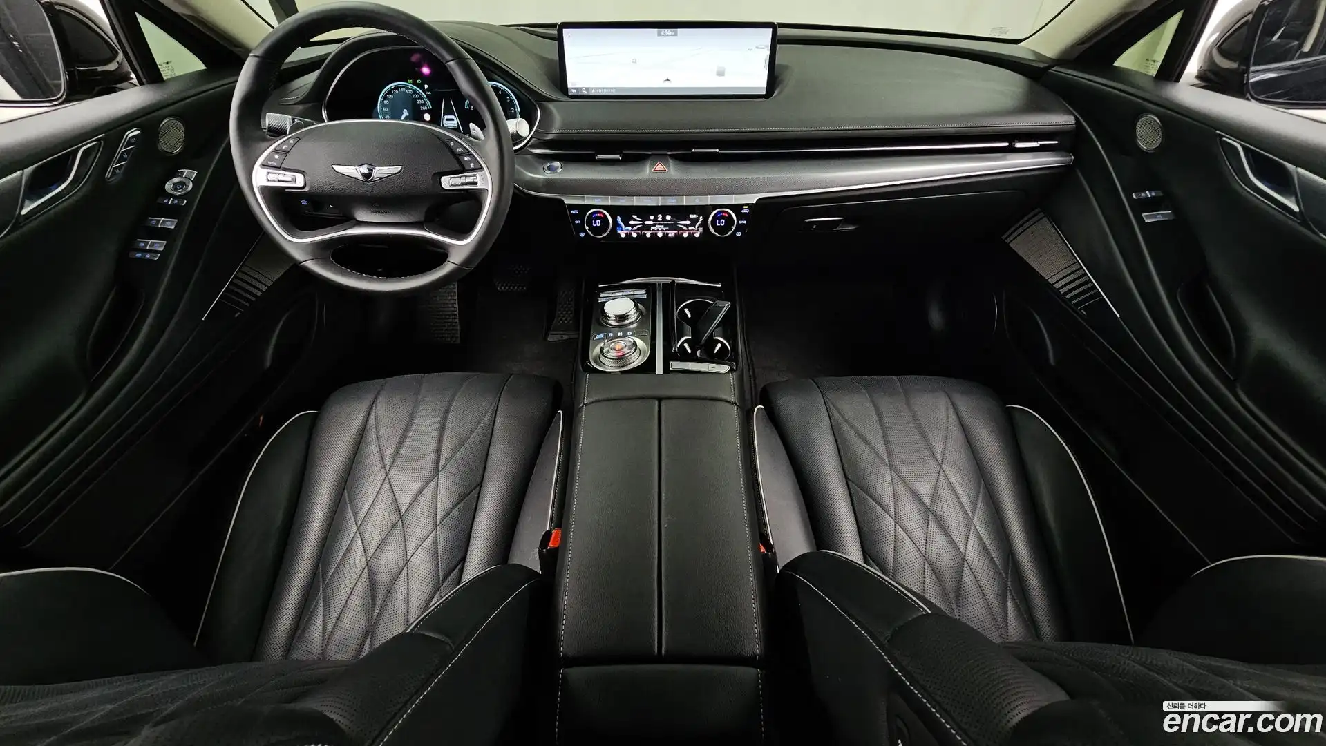 G80 Genesis 2023.11-INNER-007