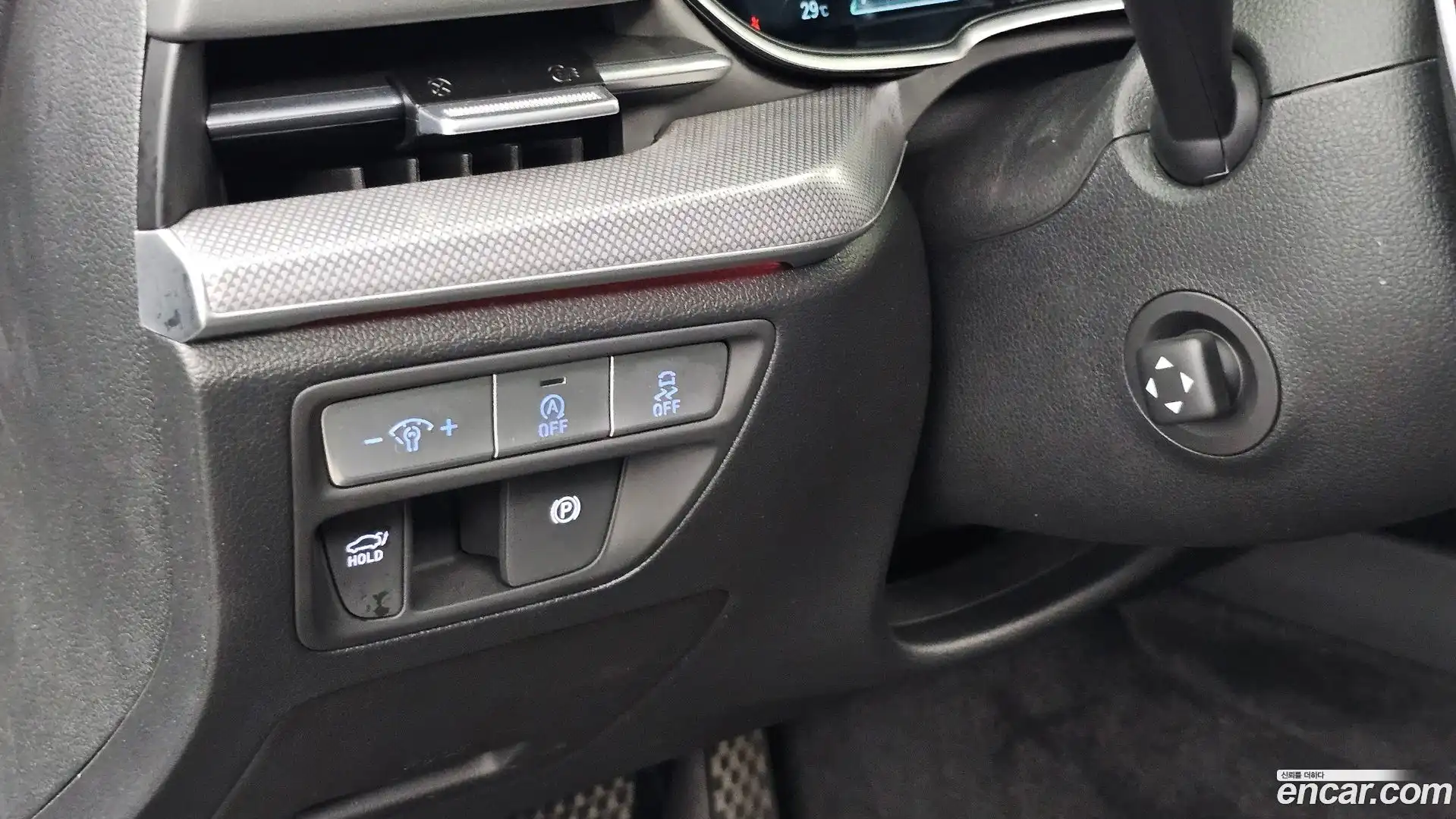 G80 Genesis 2023.11-OPTION-040