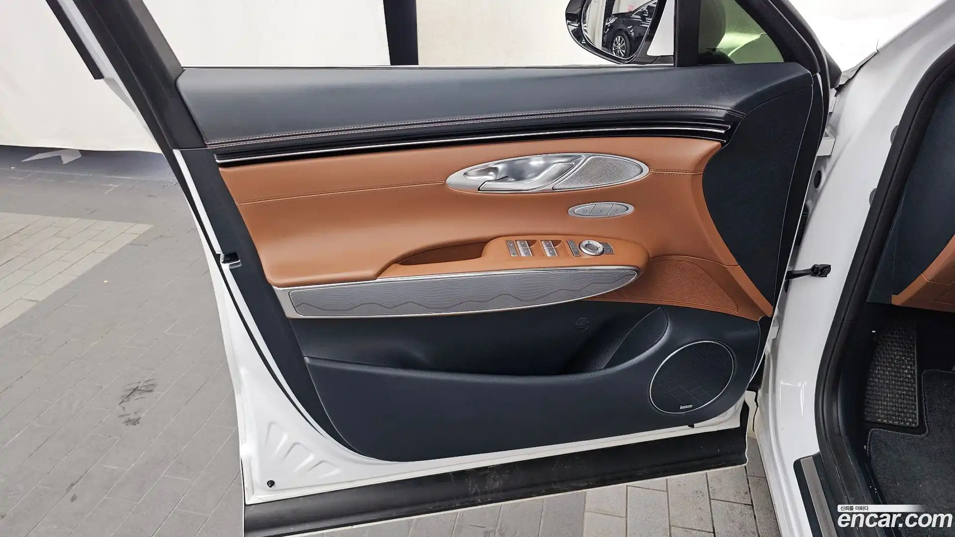 GV70 Genesis 2023.6-INNER-034