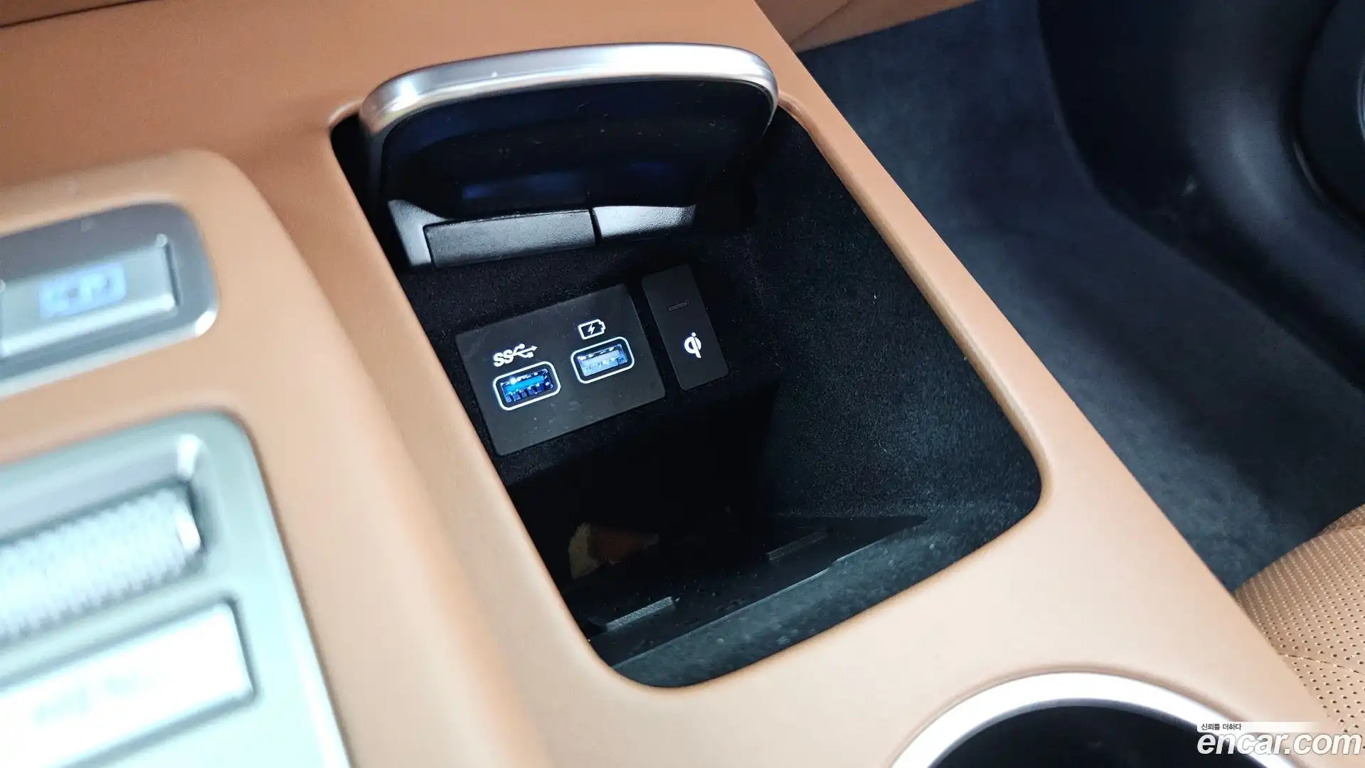 GV70 Genesis 2023.6-INNER-036