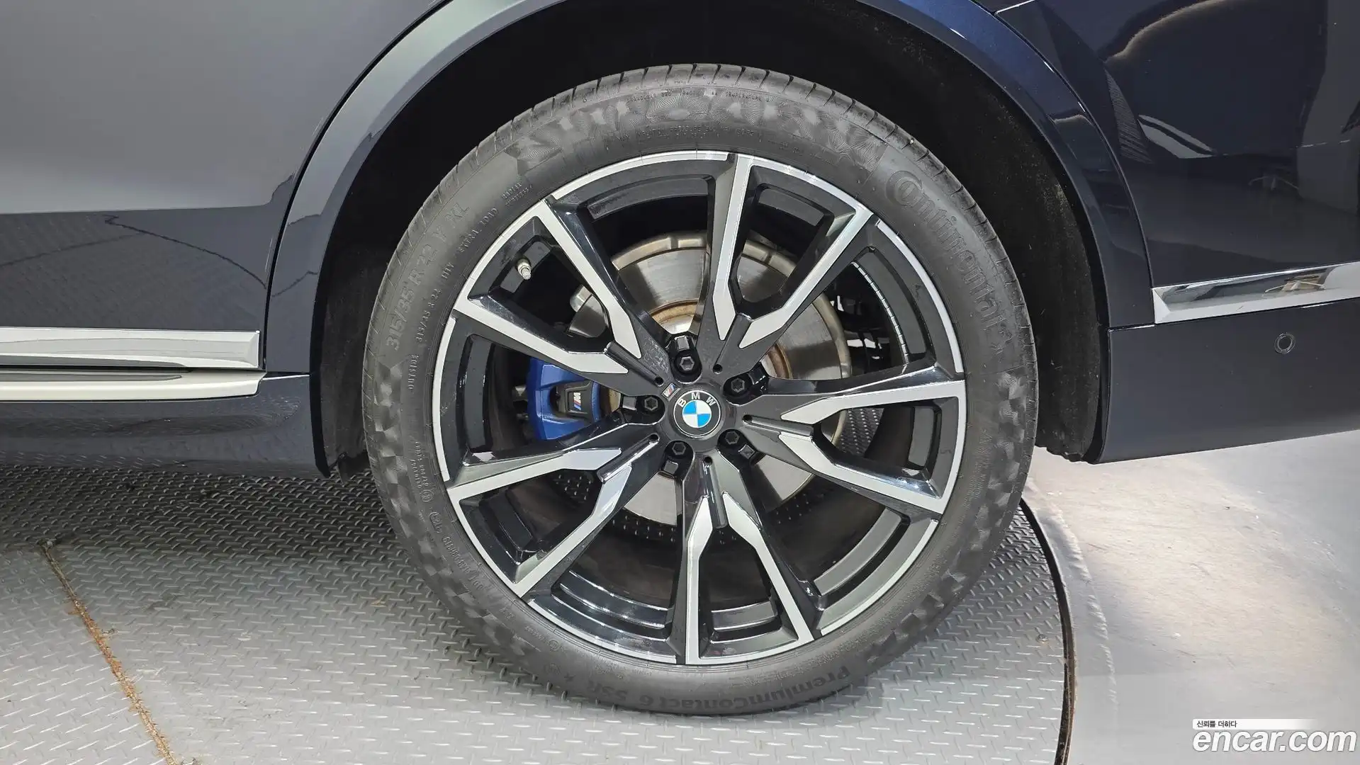 X7 BMW 2022.3-OUTER-031