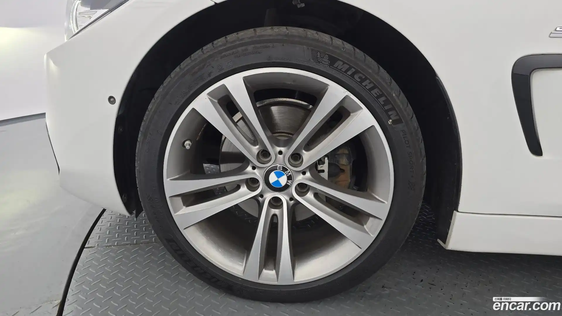 4-Series BMW 2017.7-OUTER-005