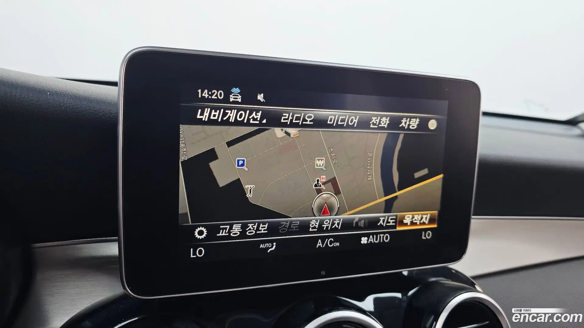 GLC-Class Mercedes-Benz 2018.2-OPTION-017