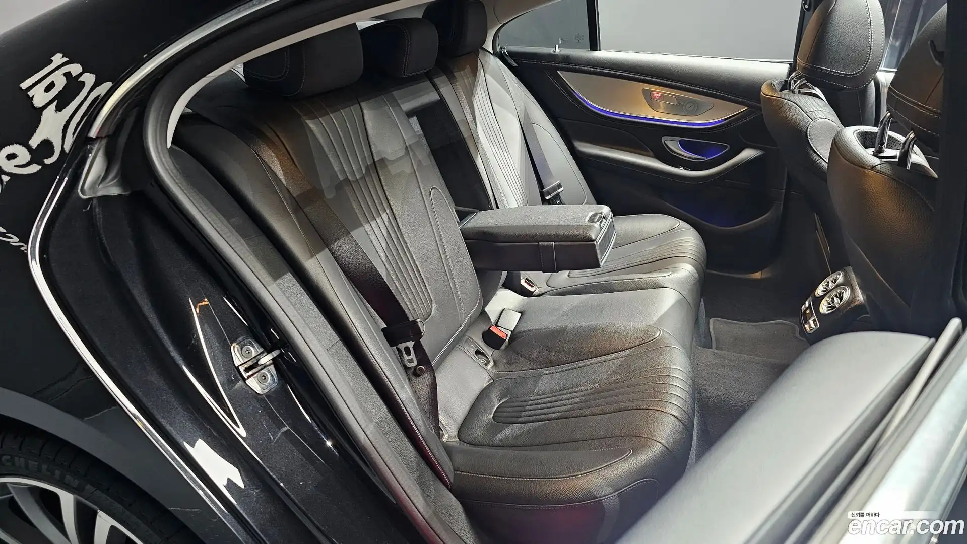 CLS-Class Mercedes-Benz 2019.0-OPTION-015