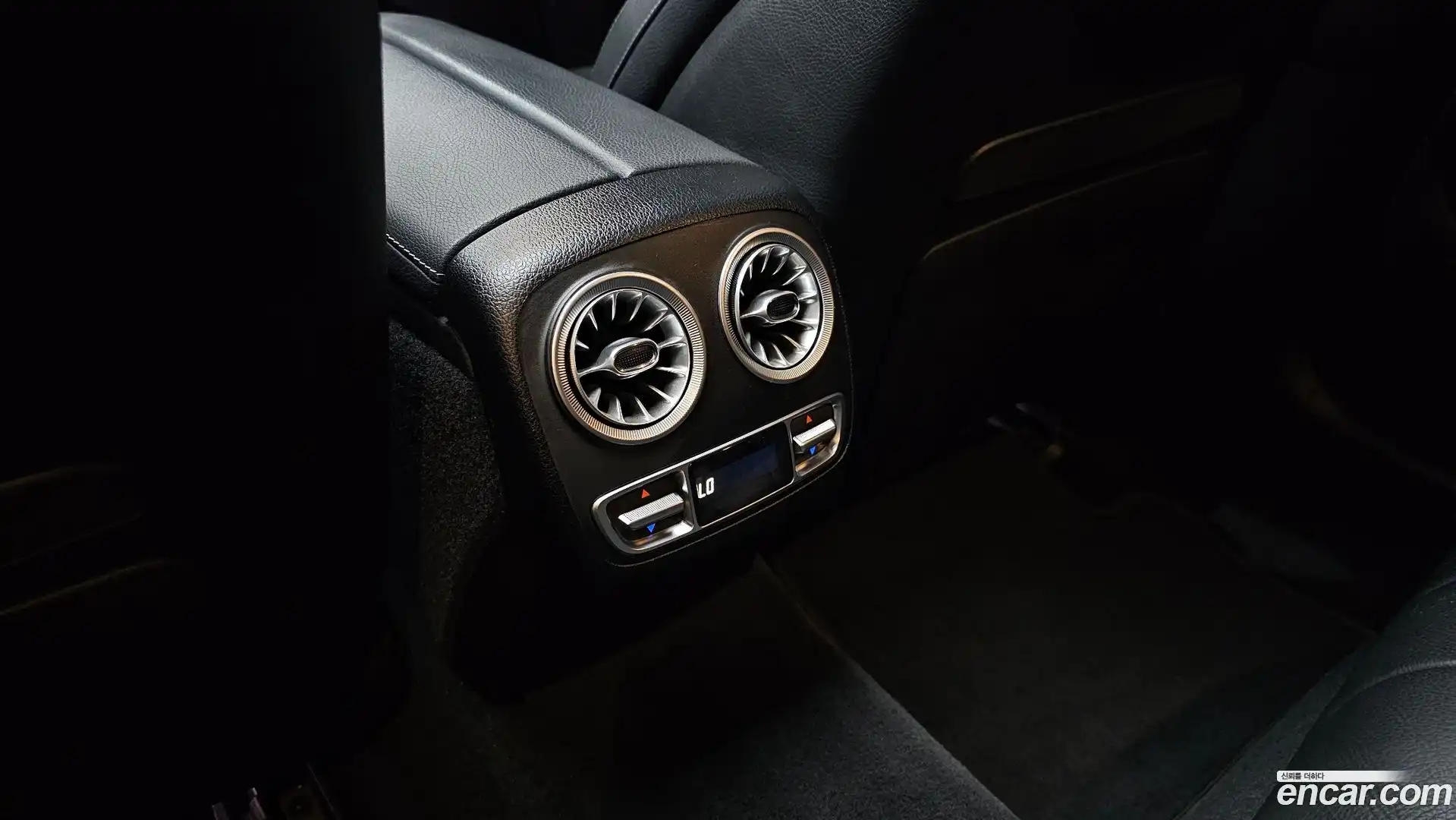 CLS-Class Mercedes-Benz 2019.0-OPTION-046