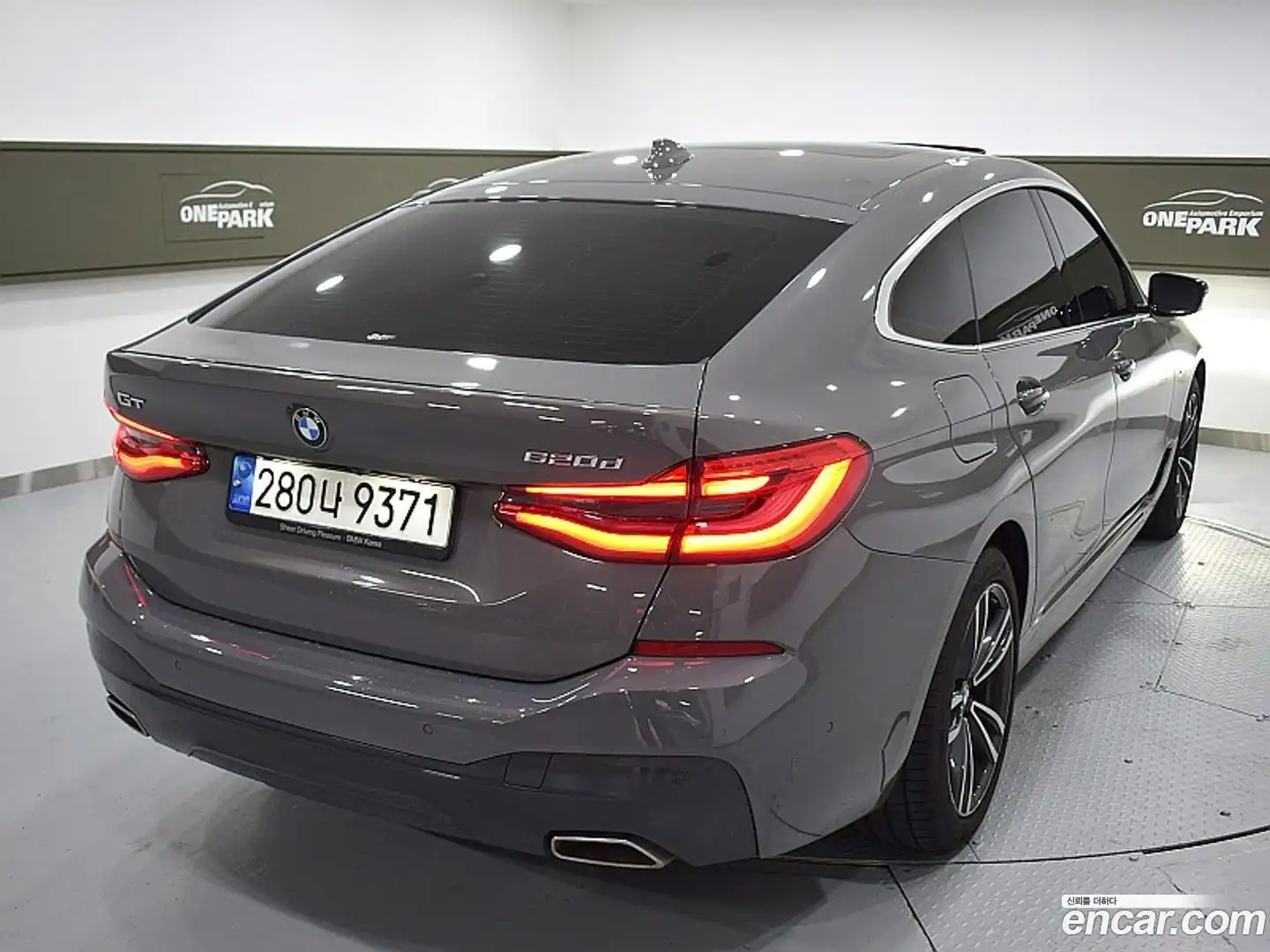 Gran Turismo BMW 2021.5-OUTER-003