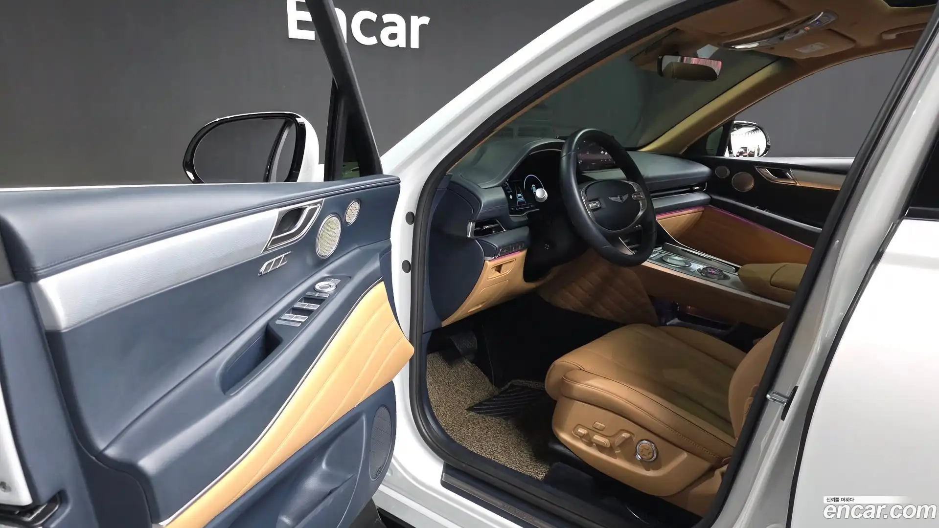 GV80 Genesis 2022.3-INNER-010