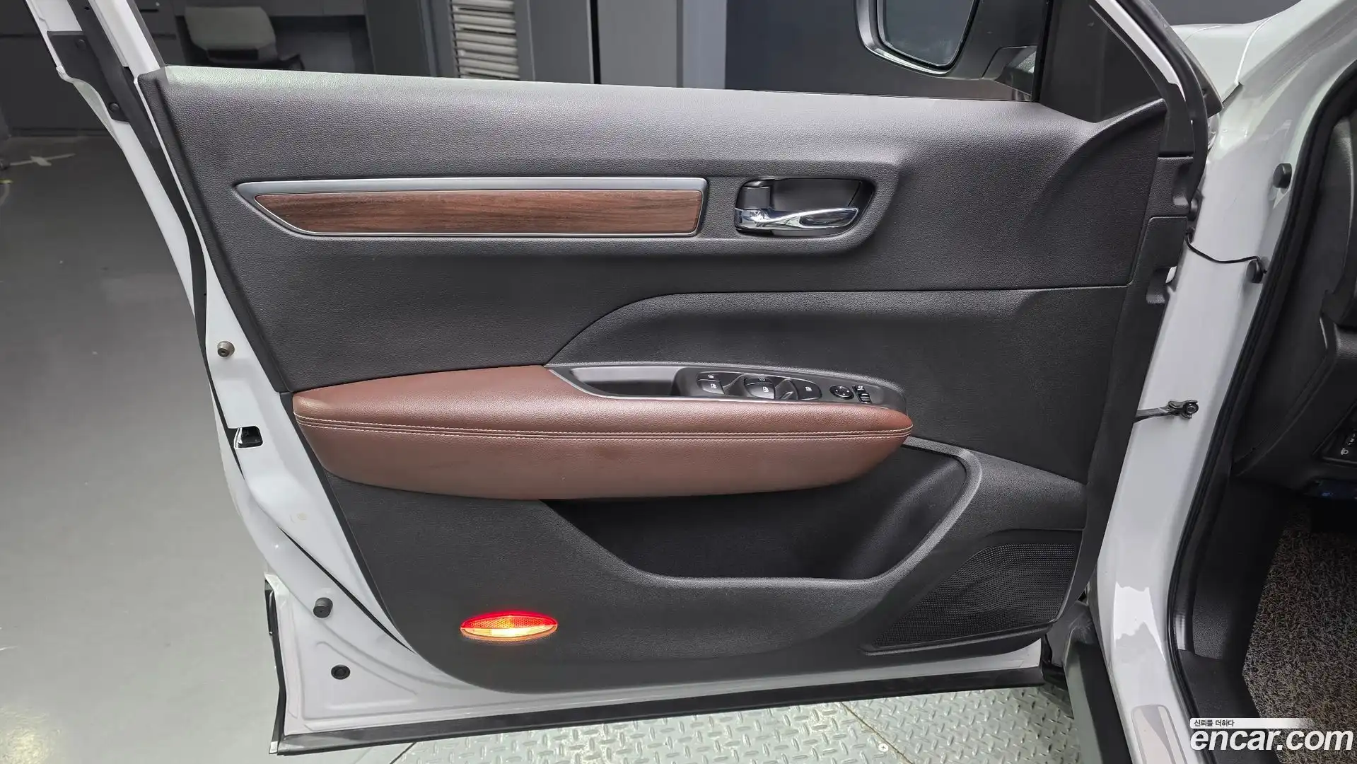 QM6 Renault Korea 2020.9-INNER-034