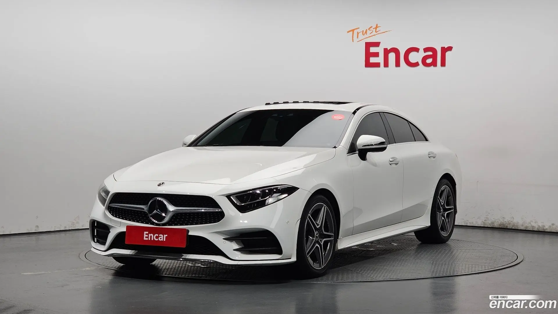 Main__Slider__Photo:CLS-Class Mercedes-Benz 2019.11-0