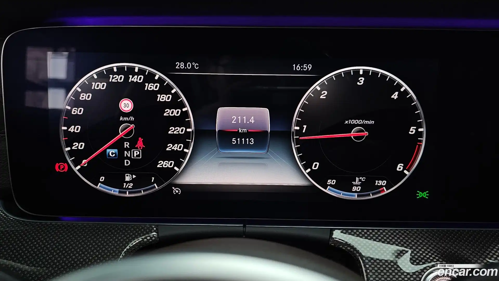 CLS-Class Mercedes-Benz 2019.11-INNER-008