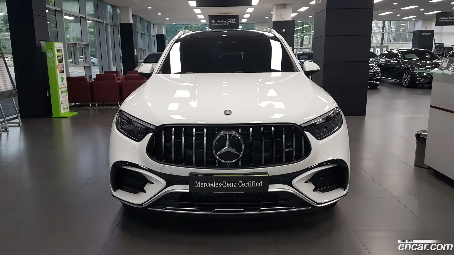 GLC-Class Mercedes-Benz 2025.8-OUTER-003