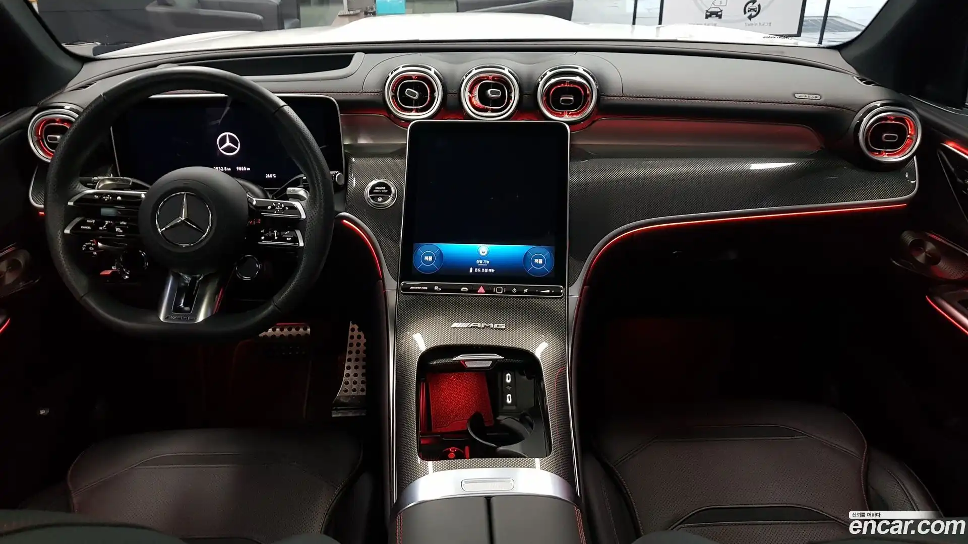 GLC-Class Mercedes-Benz 2025.8-INNER-007