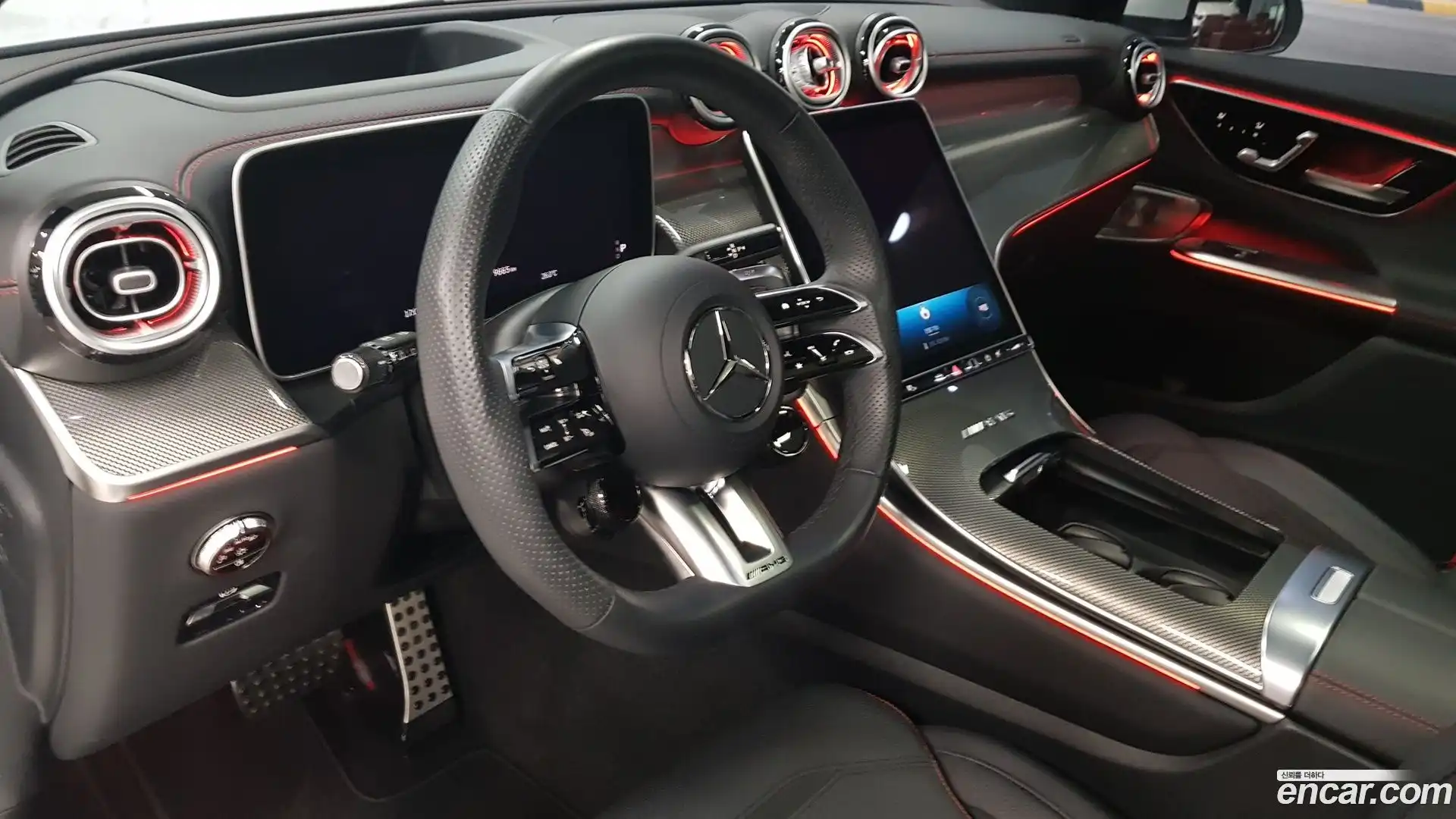 GLC-Class Mercedes-Benz 2025.8-OPTION-017