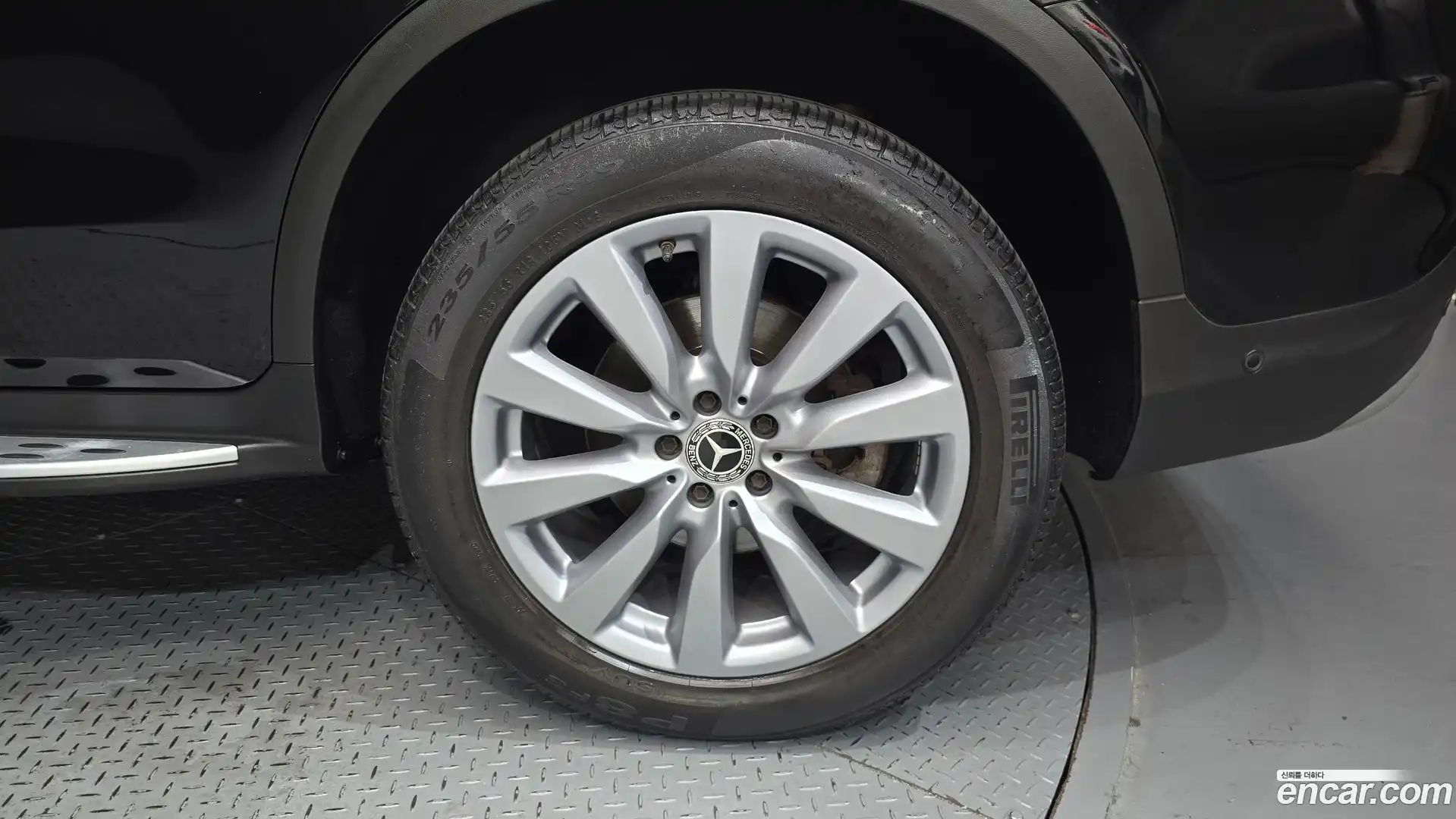 GLC-Class Mercedes-Benz 2018.6-OUTER-031