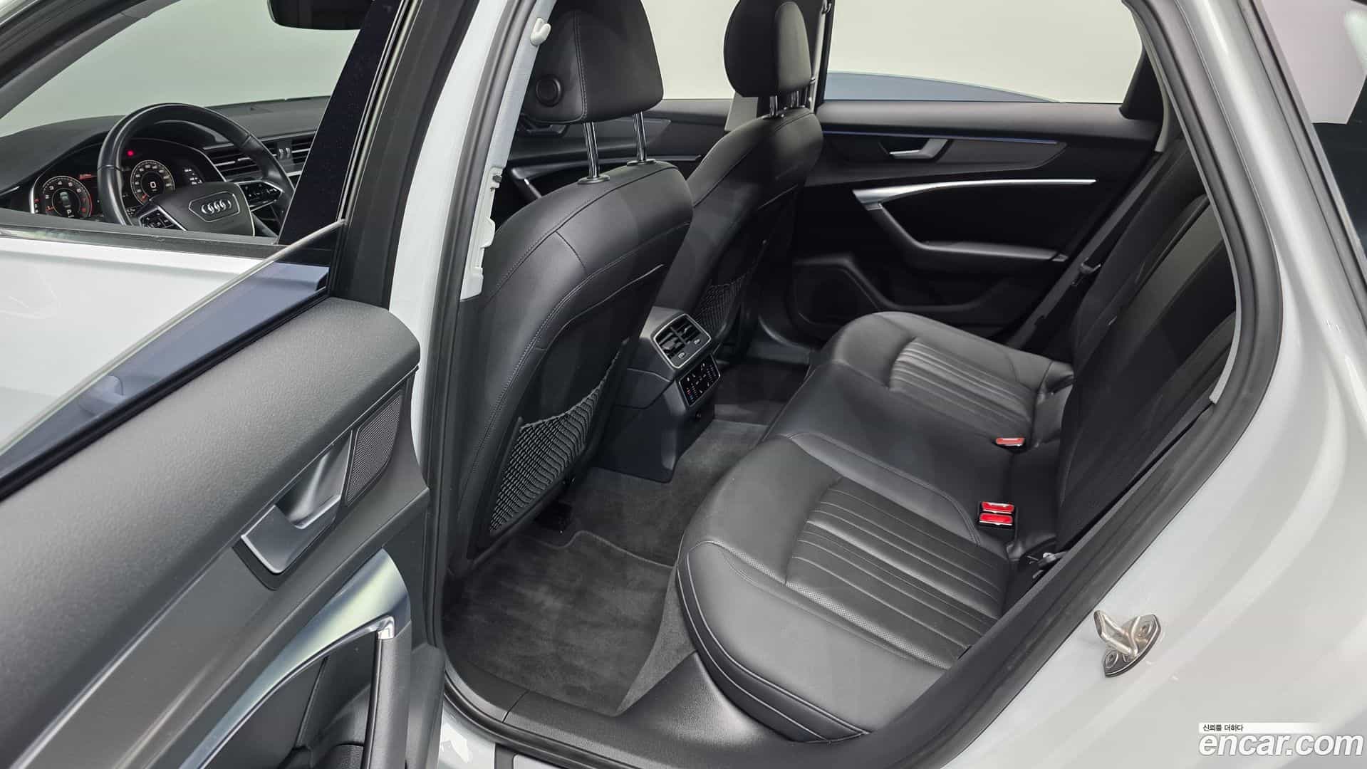 A6 Audi 2021.8-OPTION-016