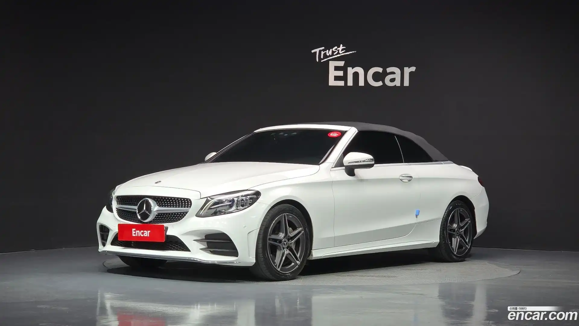 C-Class Mercedes-Benz 2022.8-OUTER-001