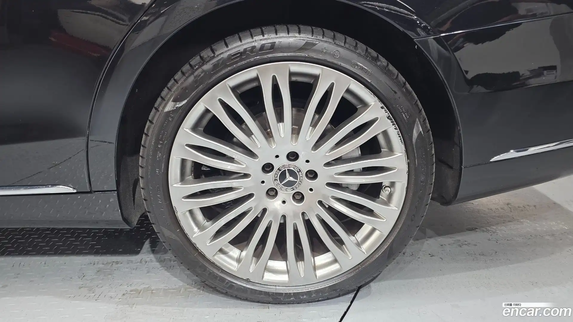 S-Class Mercedes-Benz 2017.9-OUTER-031