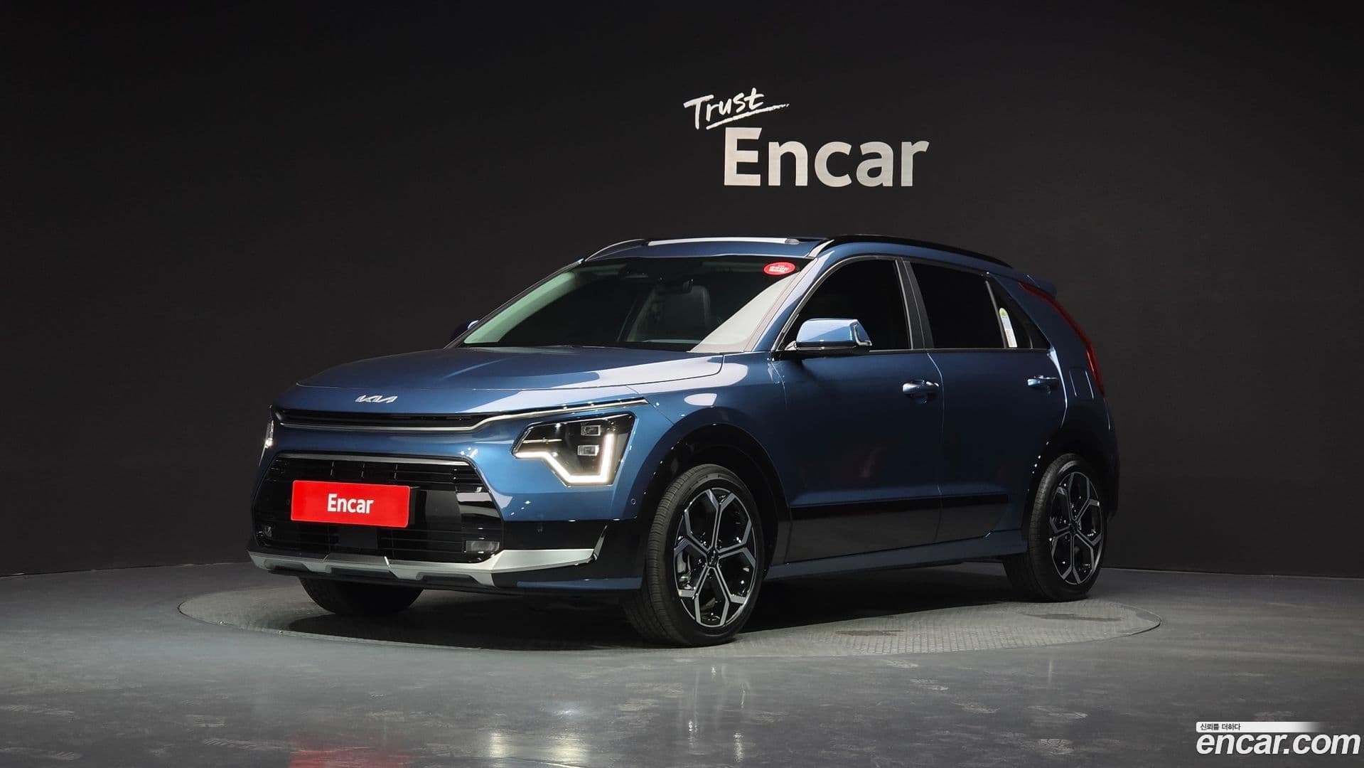 Main__Slider__Photo:Niro Kia 2025.6-0