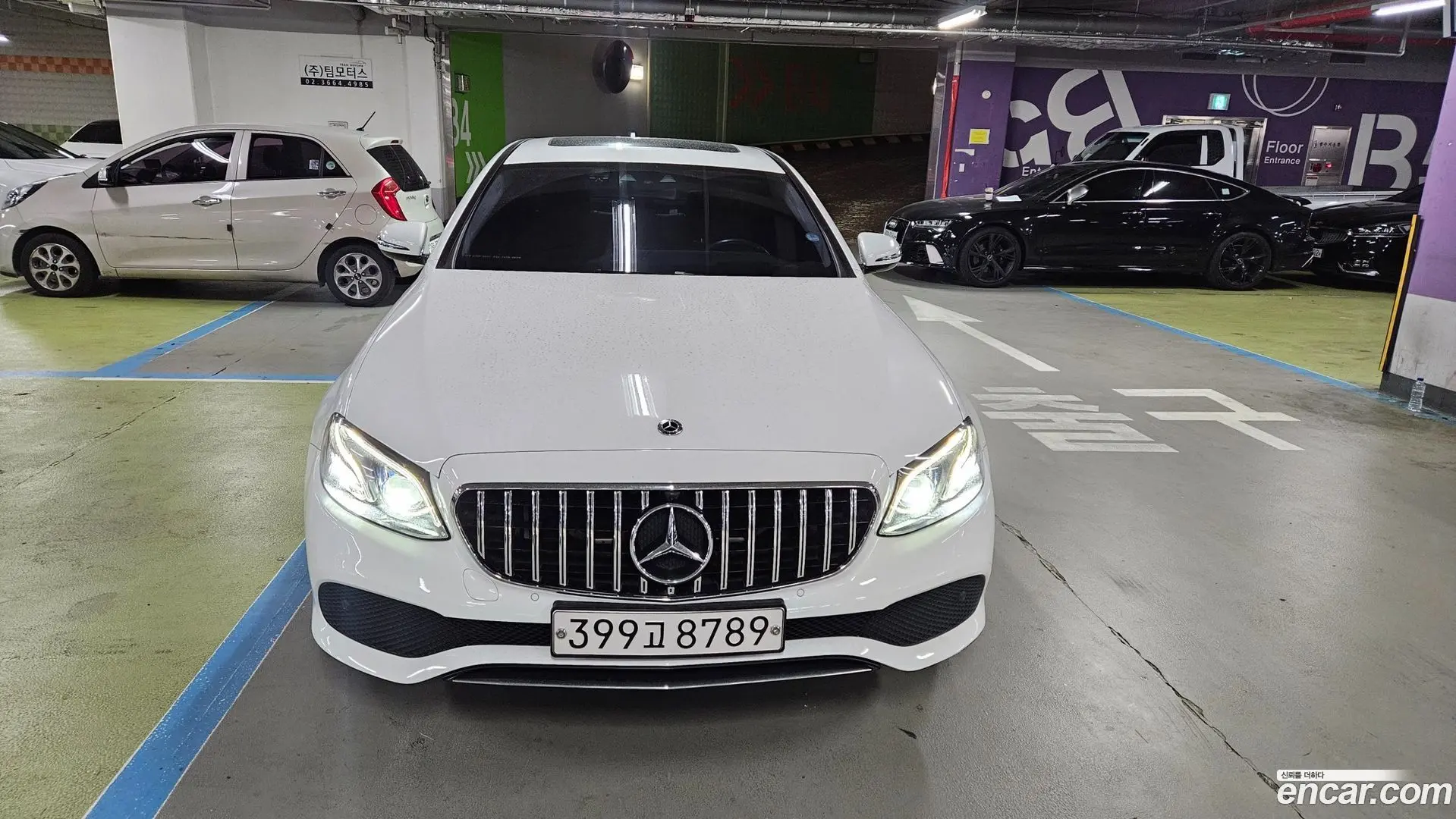 Main__Slider__Photo:E-Class Mercedes-Benz 2018.5-0