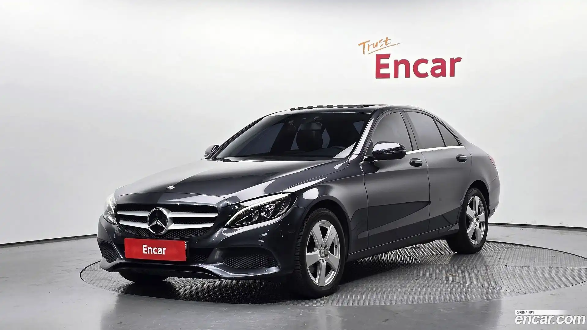 C-Class Mercedes-Benz 2015.8-OUTER-001