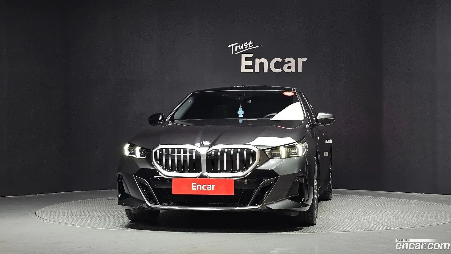 5-Series BMW 2025.8-OUTER-003