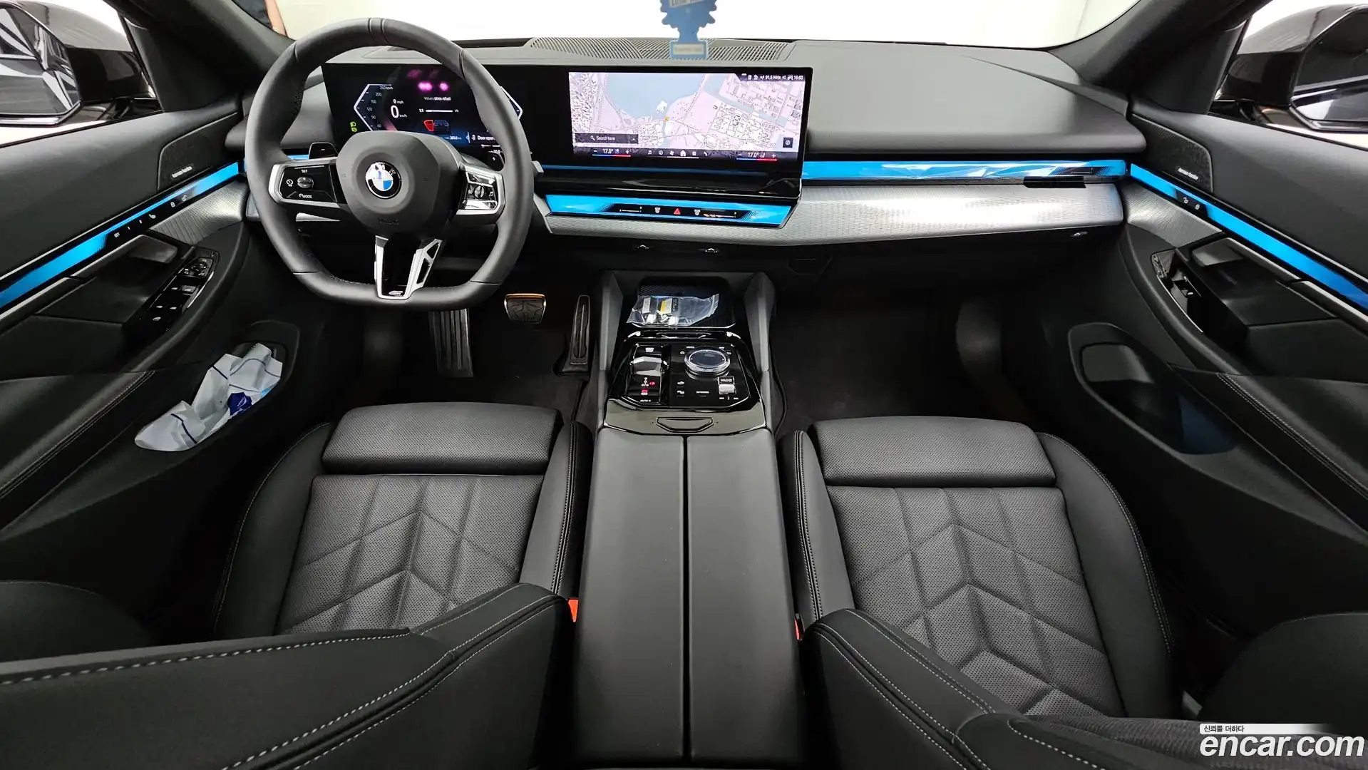 5-Series BMW 2025.8-INNER-007