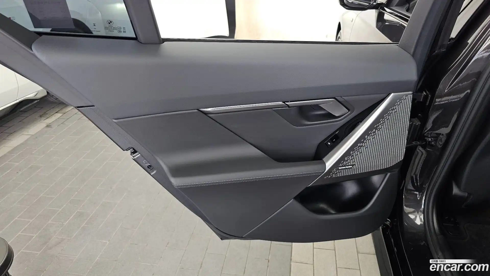5-Series BMW 2025.8-INNER-035