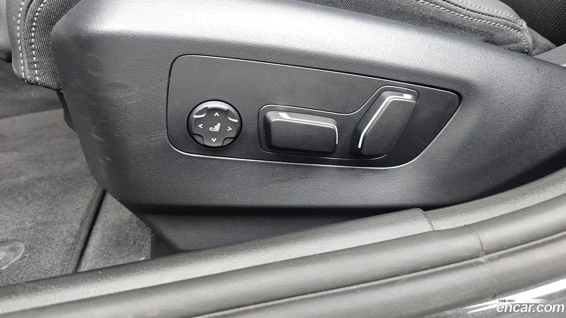 5-Series BMW 2025.8-OPTION-044
