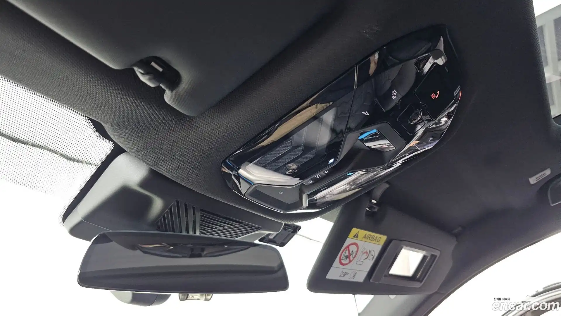 5-Series BMW 2025.8-OPTION-045