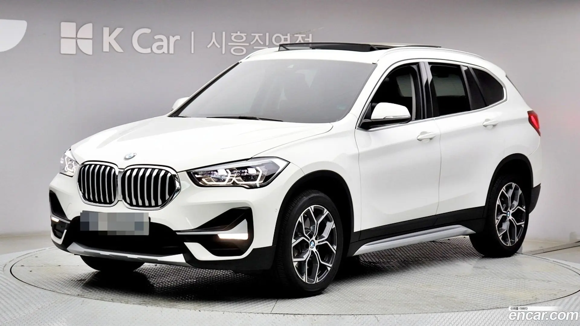 Main__Slider__Photo:X1 BMW 2022.3-0
