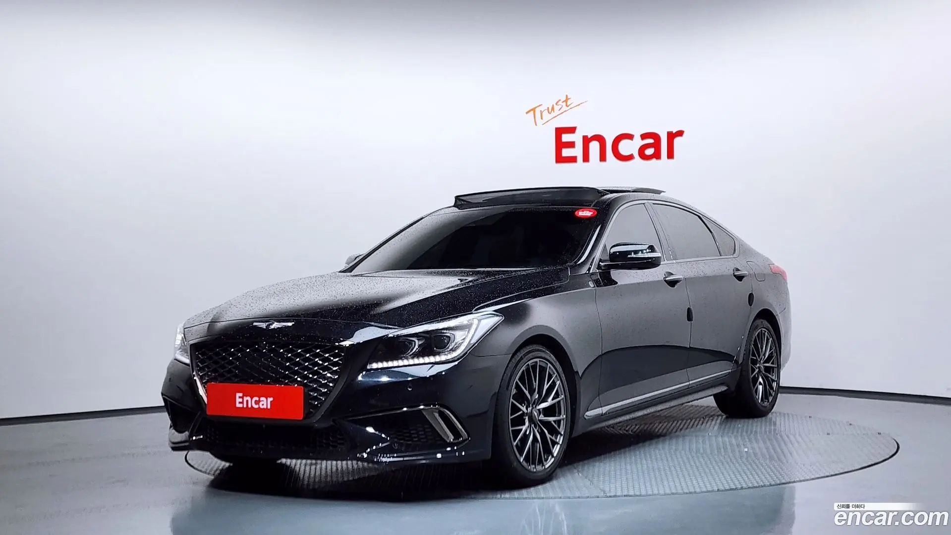 Main__Slider__Photo:G80 Genesis 2019.7-0
