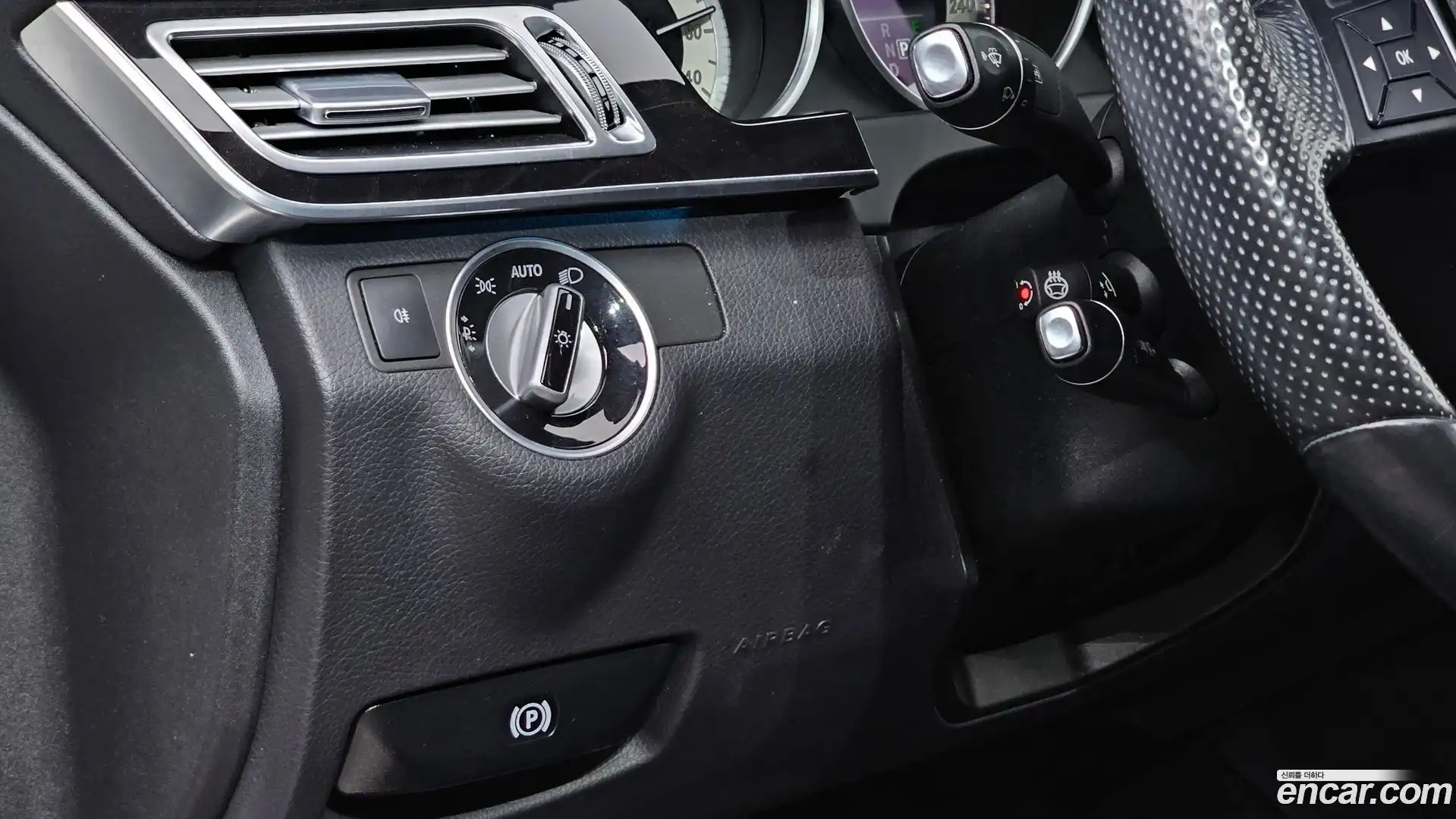 E-Class Mercedes-Benz 2015.6-OPTION-018