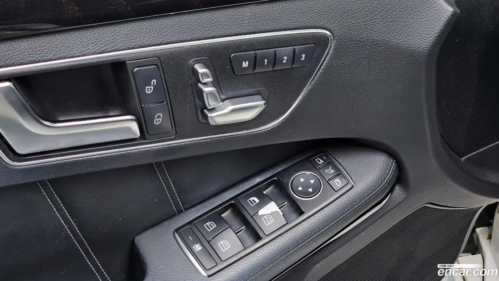 E-Class Mercedes-Benz 2015.6-OPTION-023