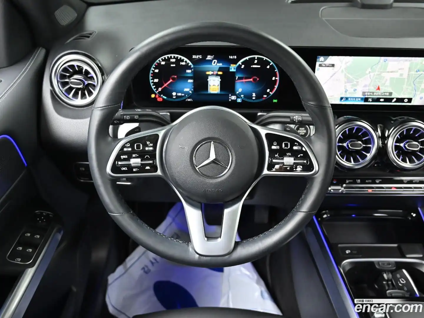 GLB-Class Mercedes-Benz 2022.7-OPTION-017