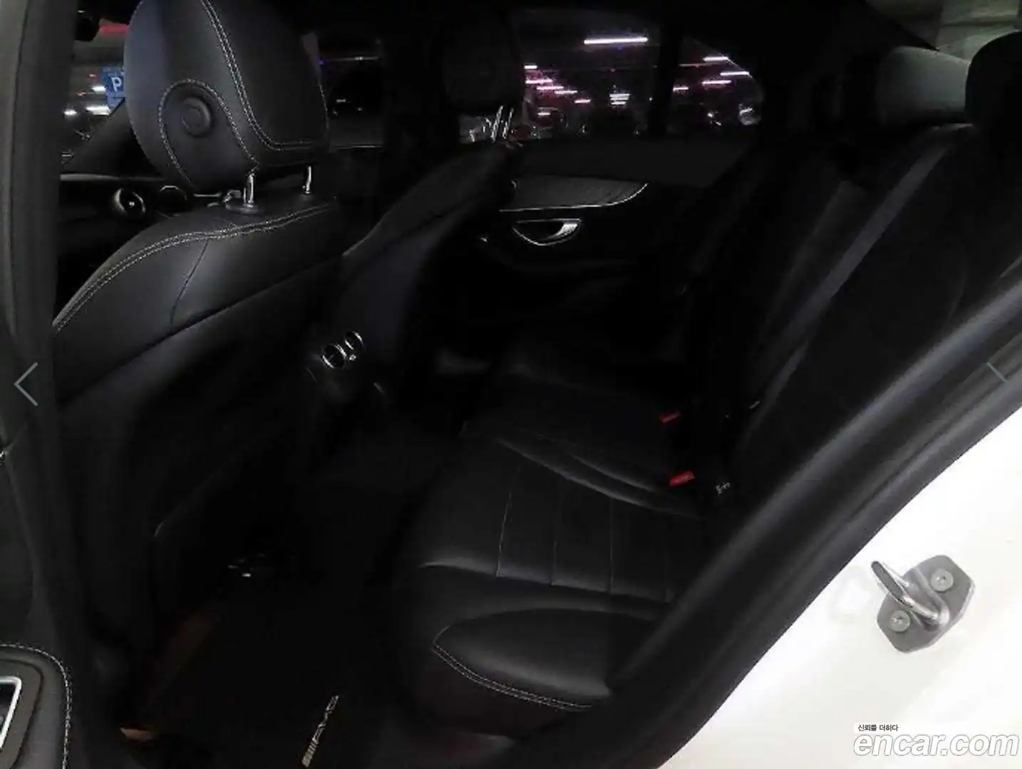 C-Class Mercedes-Benz 2017.3-INNER-007