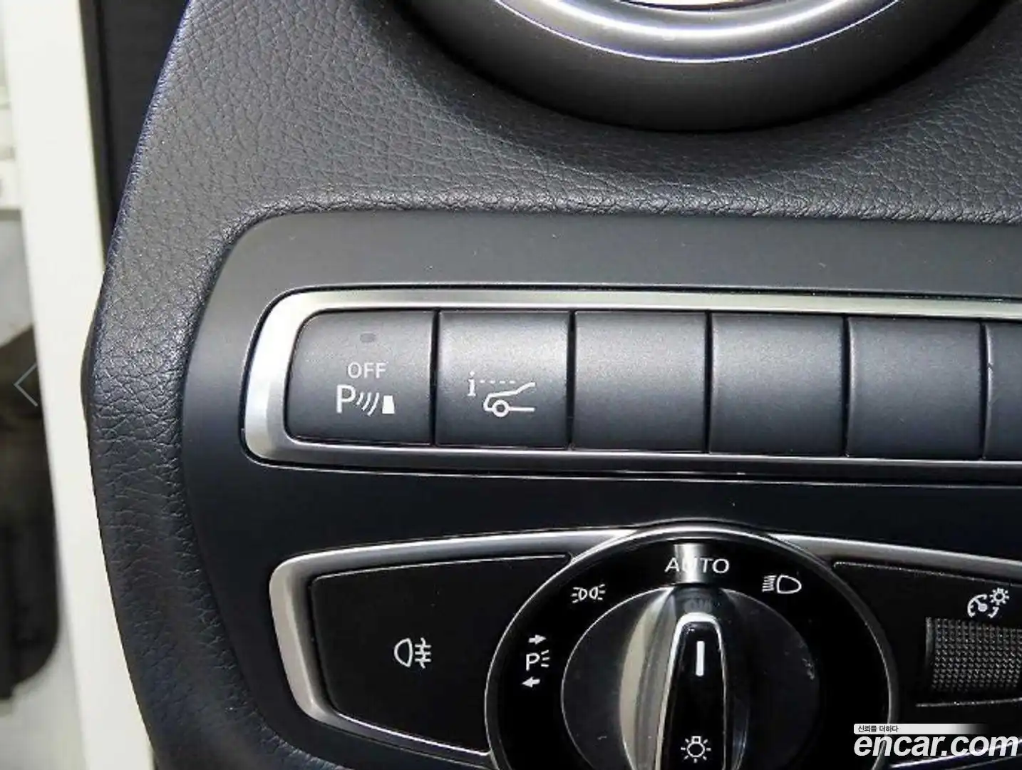 C-Class Mercedes-Benz 2017.3-OPTION-019