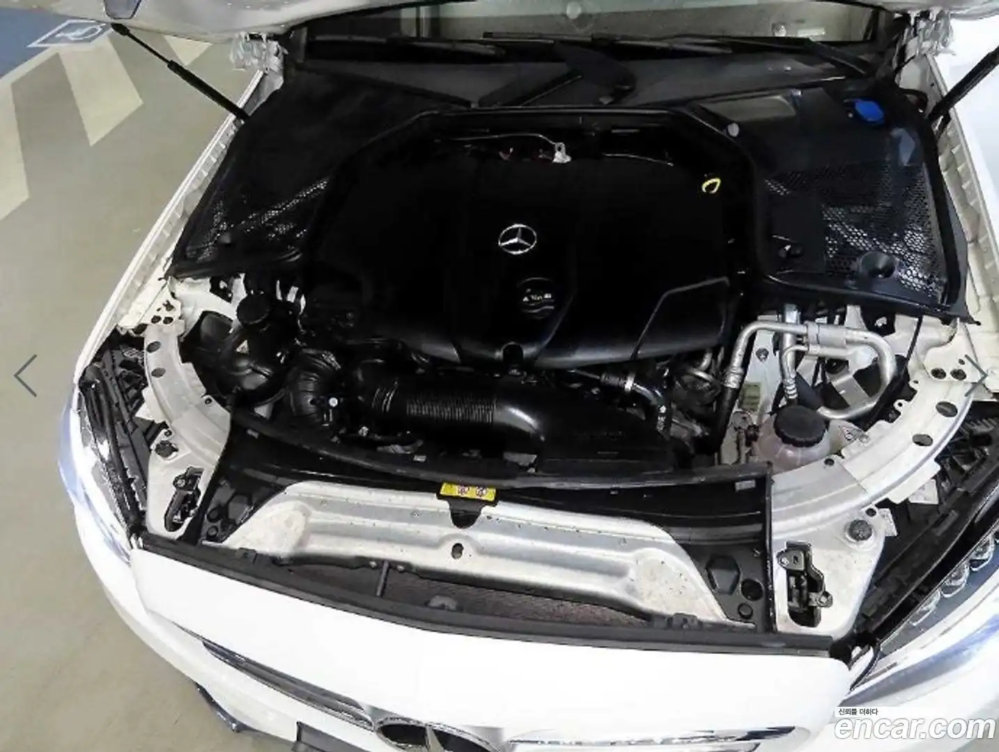 C-Class Mercedes-Benz 2017.3-OPTION-023