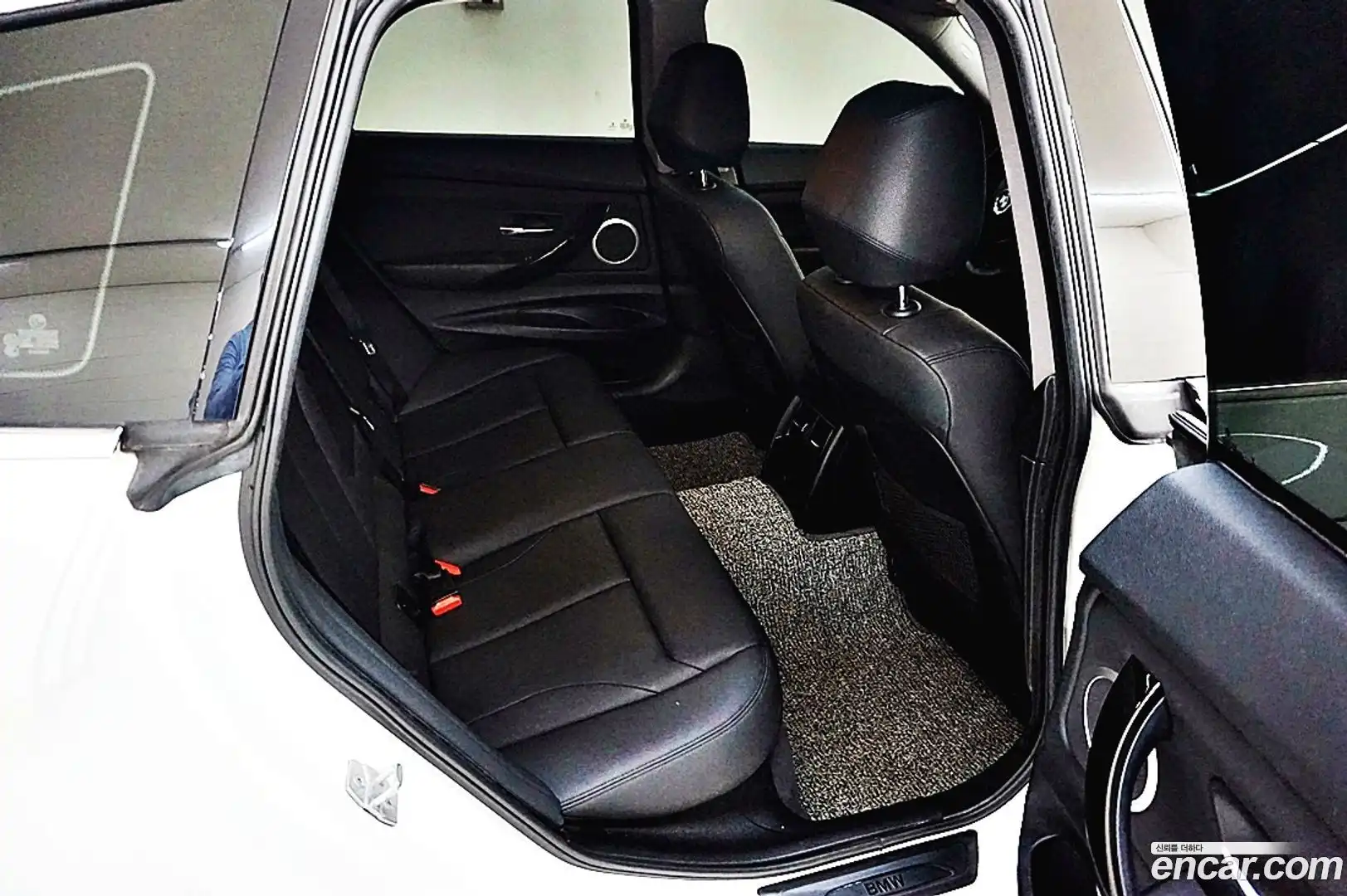 Gran Turismo BMW 2018.1-OPTION-022