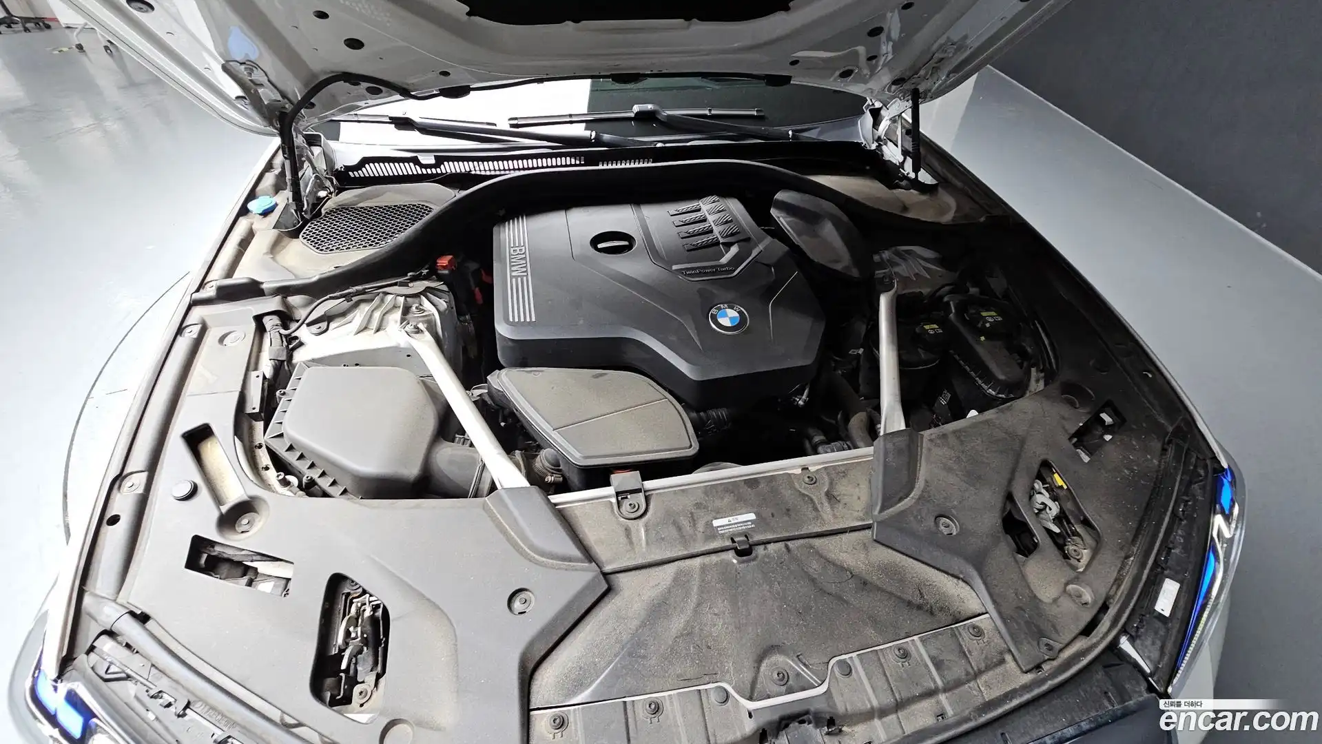 5-Series BMW 2022.9-OUTER-006