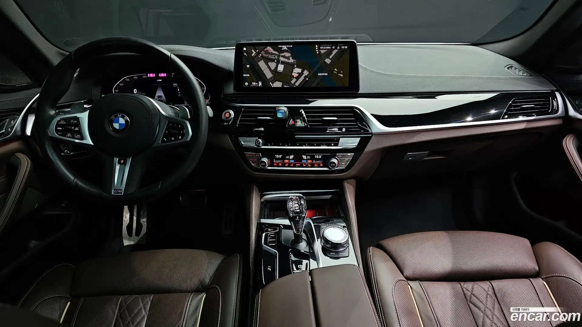 5-Series BMW 2022.9-INNER-007