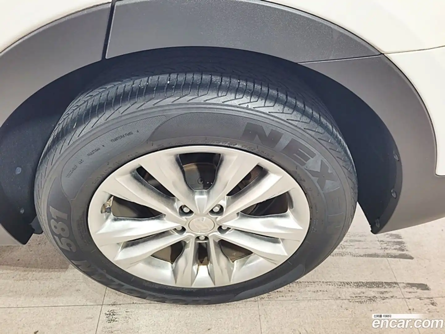 Santafe Hyundai 2018.0-OUTER-005