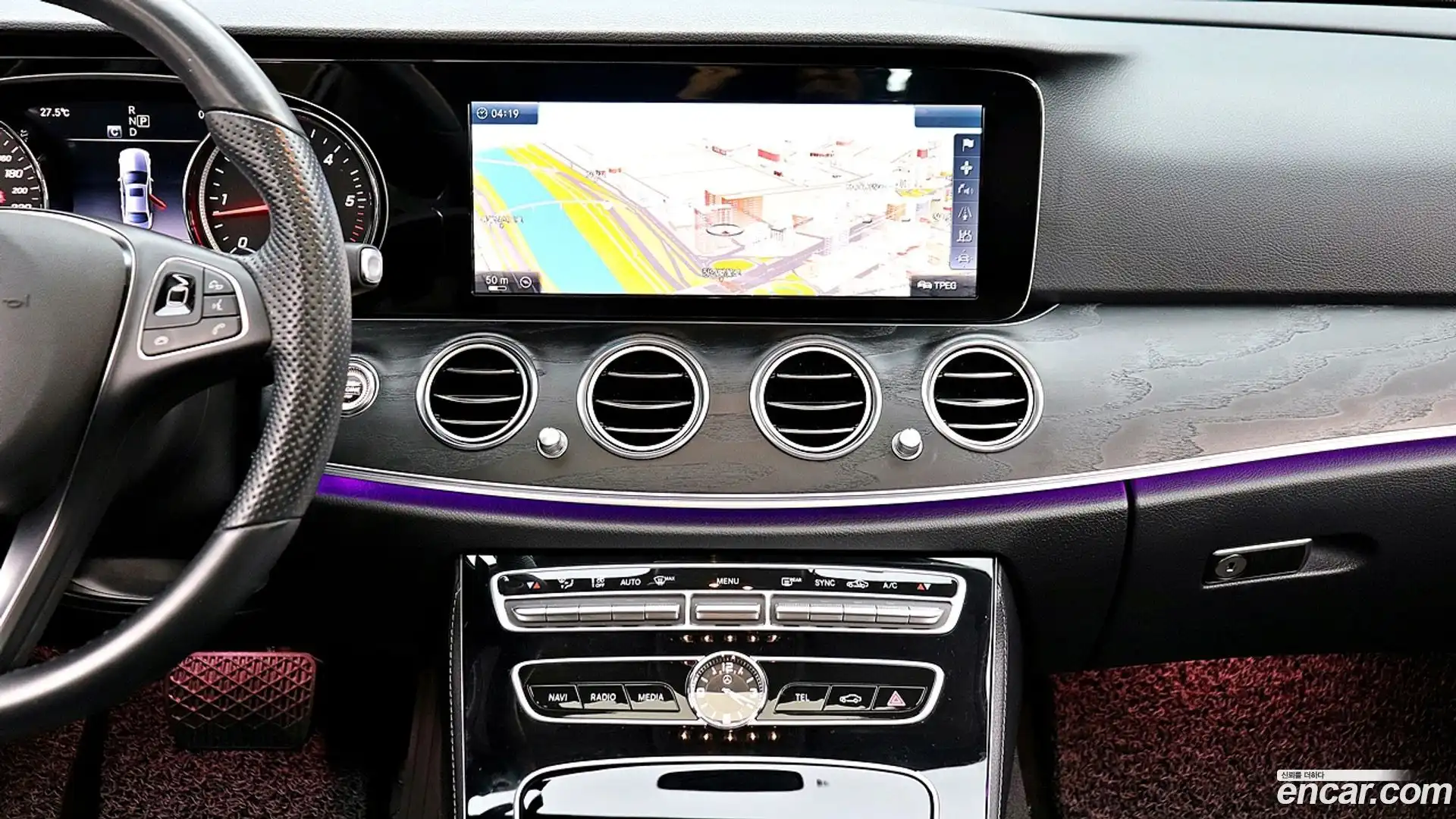 E-Class Mercedes-Benz 2017.4-OPTION-016